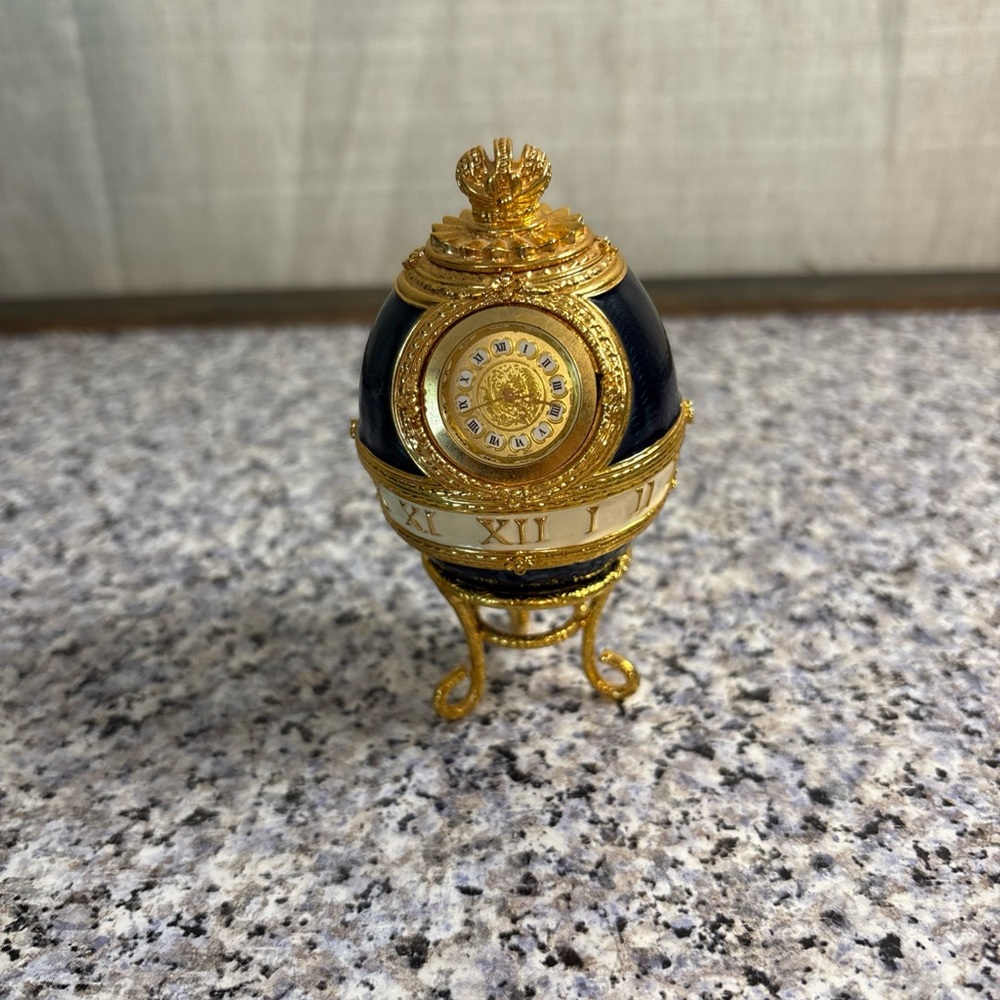 JOAN RIVERS FABERGE IMPERIAL TREASURES "THE TIME PIECE EGG" GOLD SAPPHIRE ENAMEL
